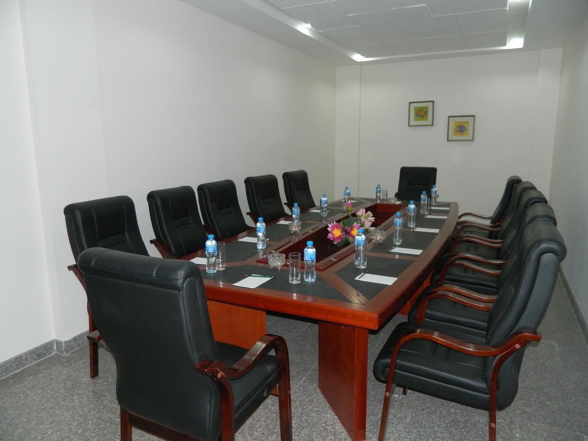 Wanasa Aparthotel