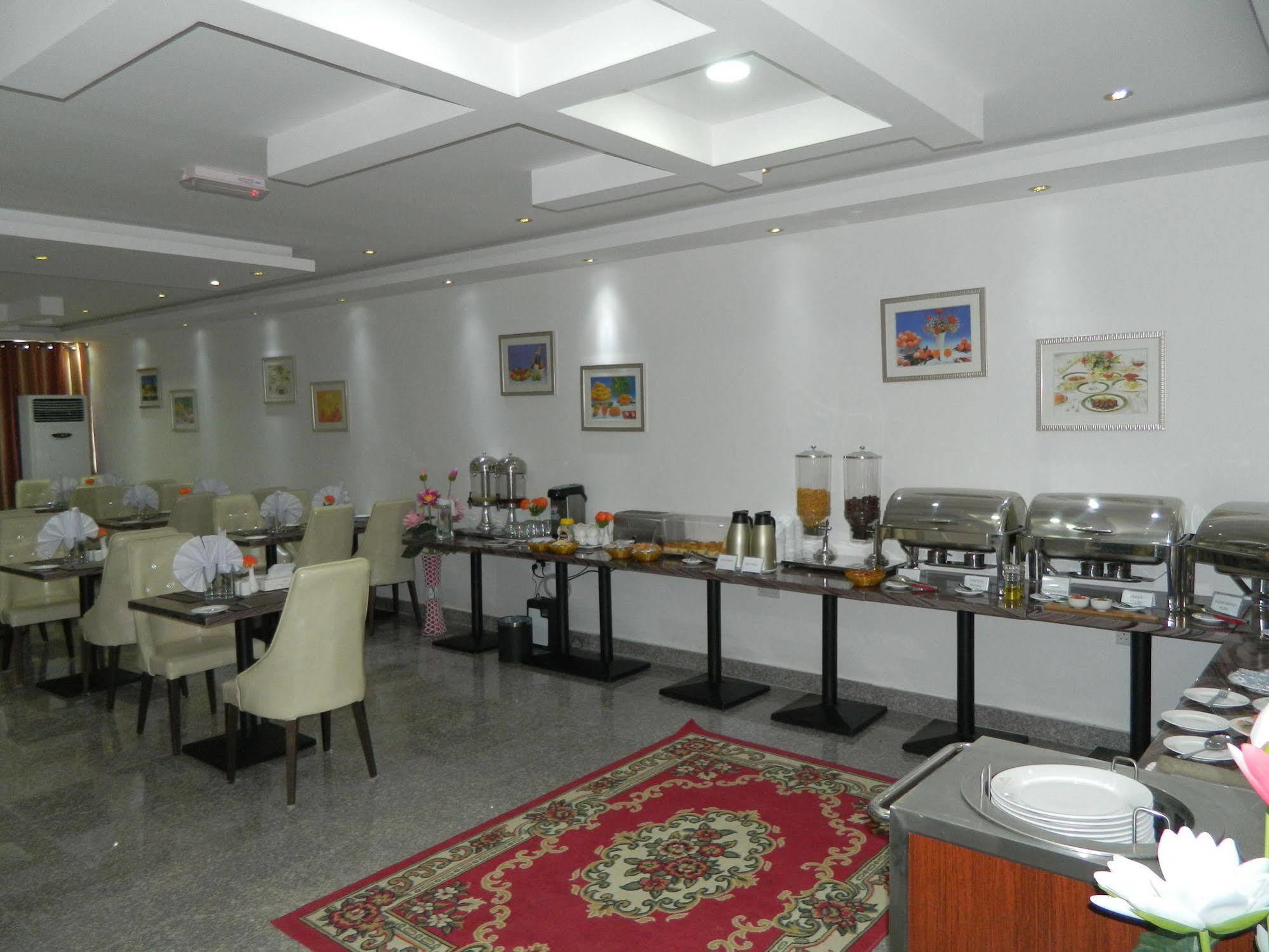 Wanasa Aparthotel Muscat